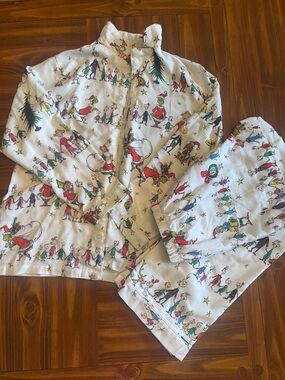 Pottery Barn Kids Grinch Pajama Set